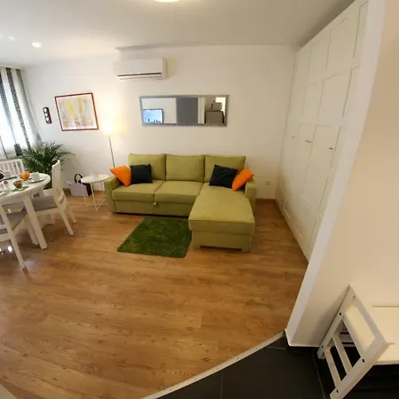 Jugo - New Apartment, Very Close To The Center And Beache, With Sea View سبليت