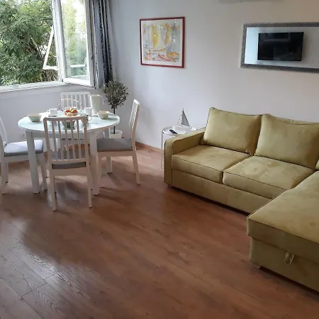 Apartment Jugo - New Apartment, Very Close To The Center And Beache, With Sea View Split
